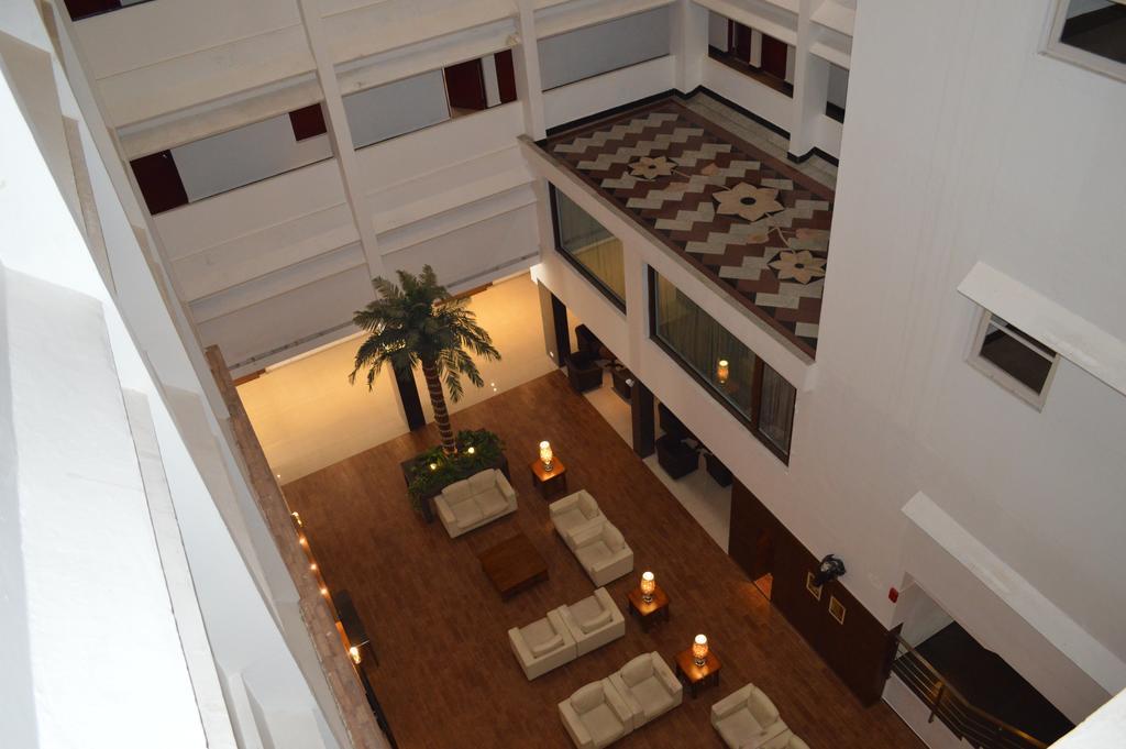 Moti Mahal Hotel Мангалор Екстериор снимка