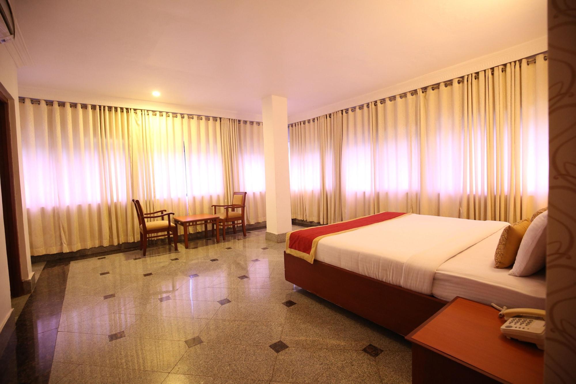 Moti Mahal Hotel Мангалор Екстериор снимка