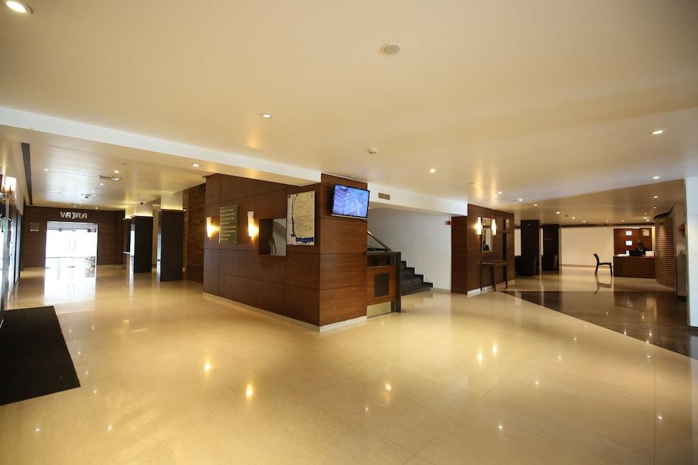 Moti Mahal Hotel Мангалор Екстериор снимка