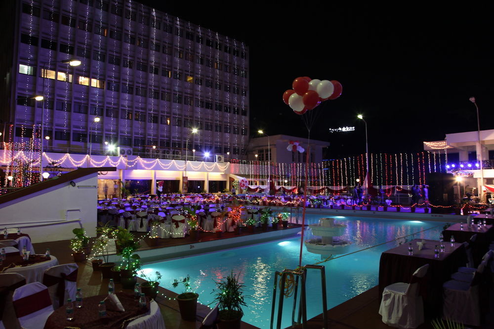 Moti Mahal Hotel Мангалор Екстериор снимка