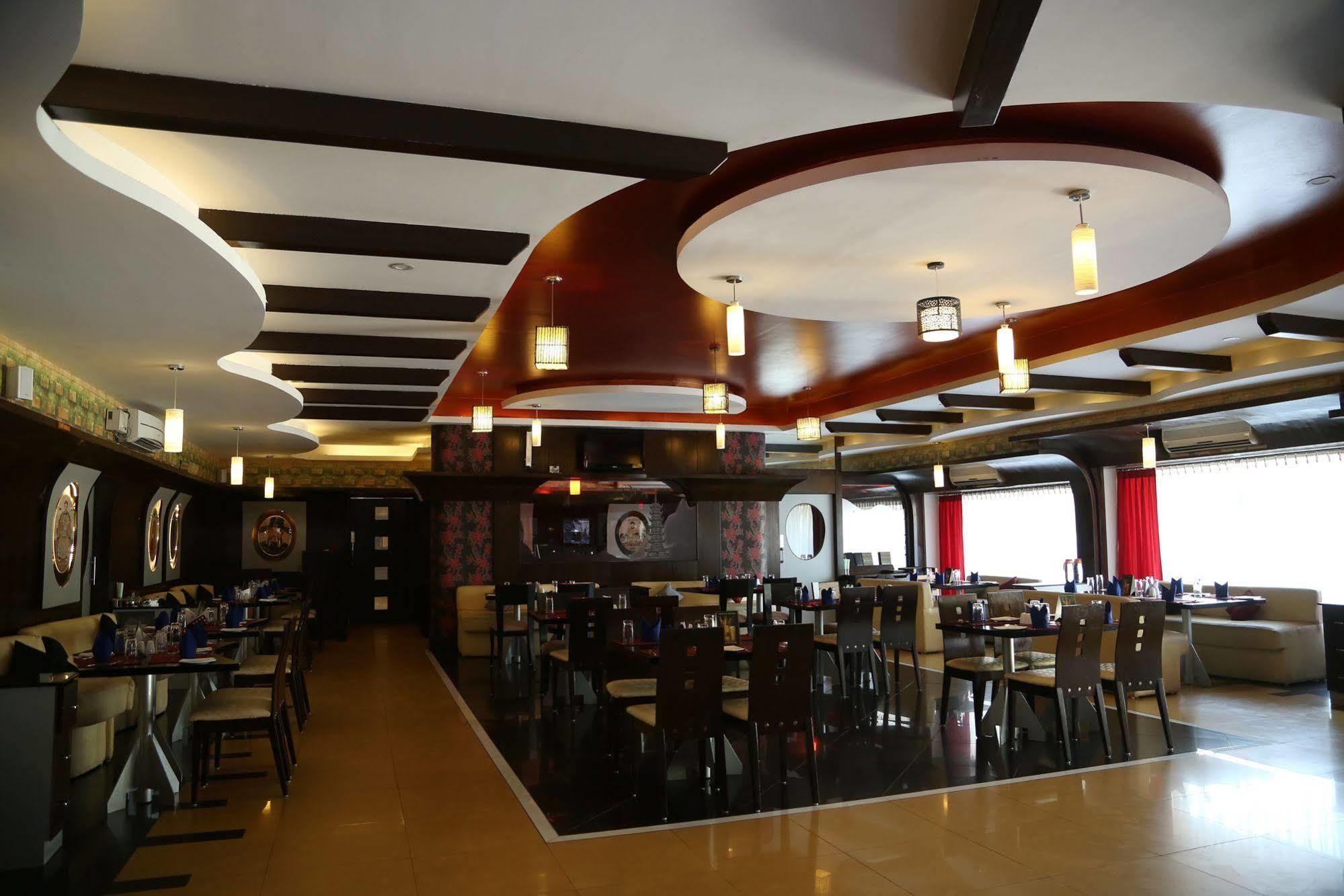 Moti Mahal Hotel Мангалор Екстериор снимка